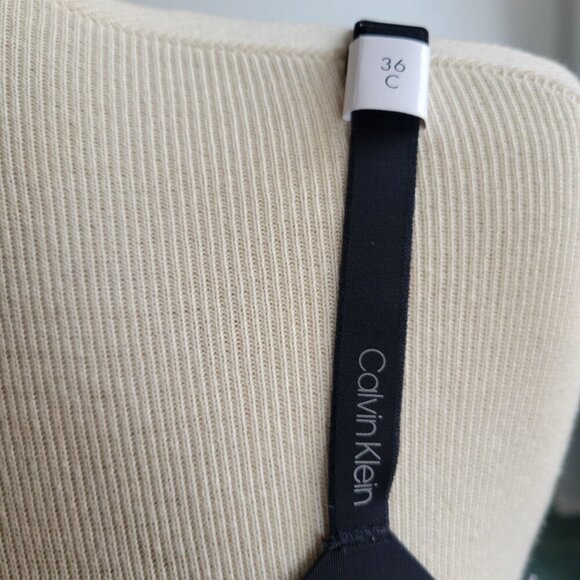 NWT – Calvin Klein Demi Form Fitting Lightly Lined Bra (Size: 36C) - Picture 7 of 13